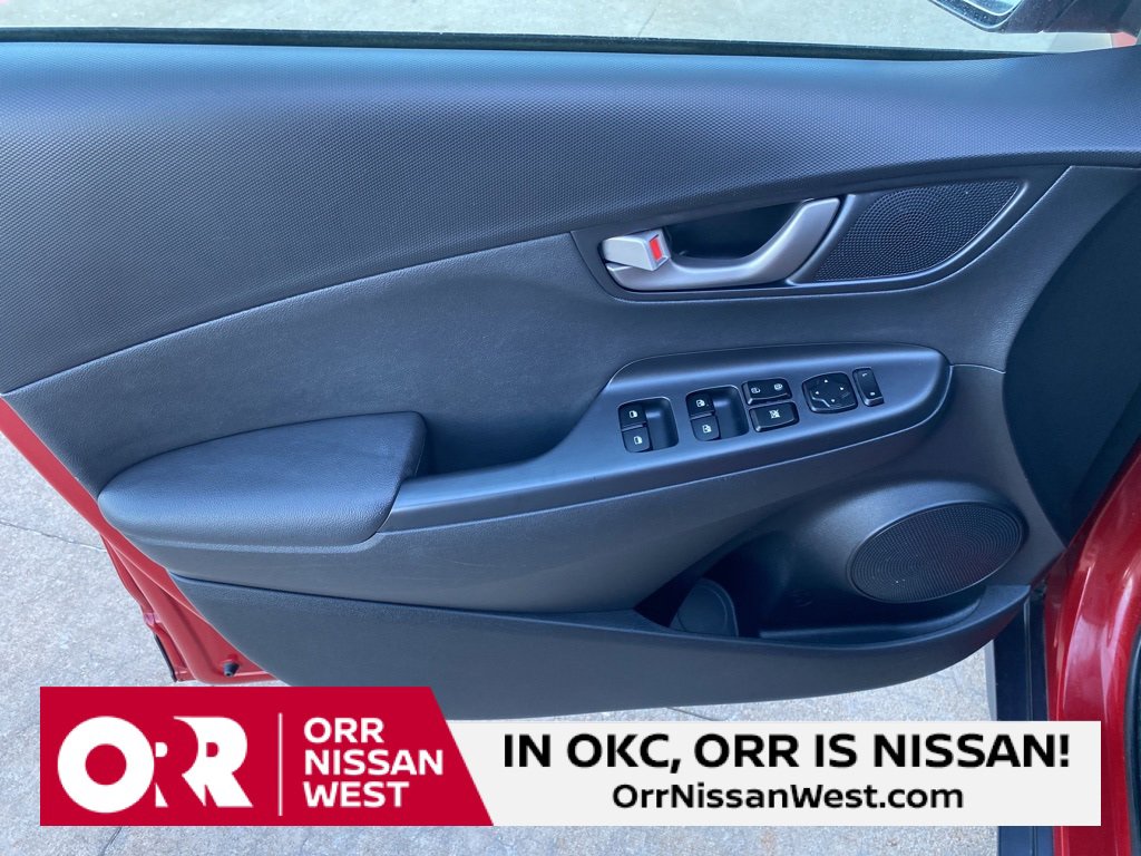 Used 2018 Hyundai Kona Limited image 13