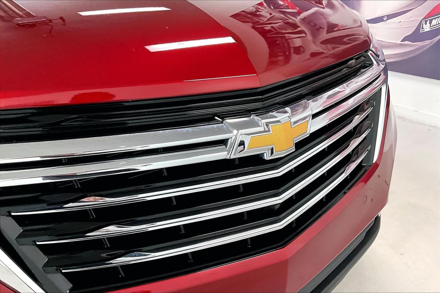 Used 2022 Chevrolet Equinox Premier AWD/4WD image 32