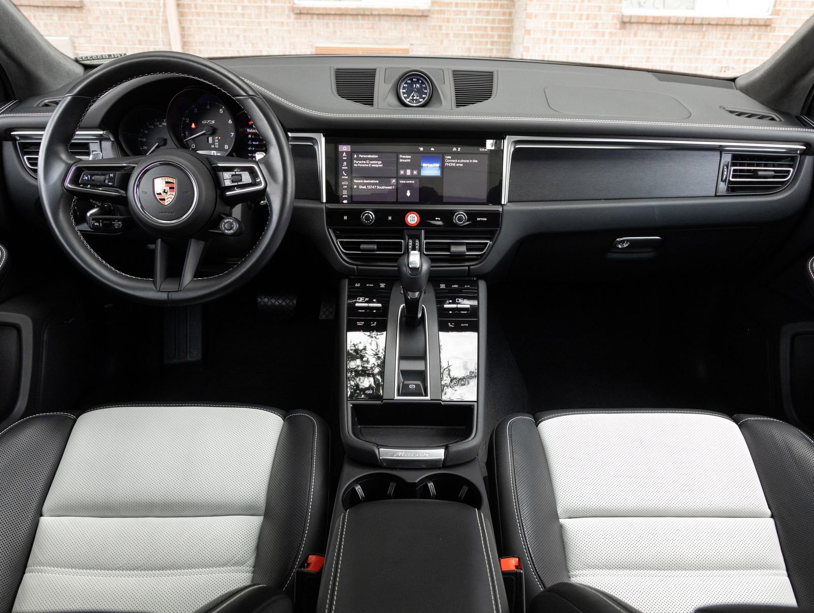 Certified 2024 Porsche Macan GTS AWD/4WD image 12