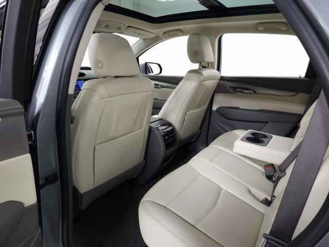 Certified 2023 Cadillac XT5 Premium Luxury image 42