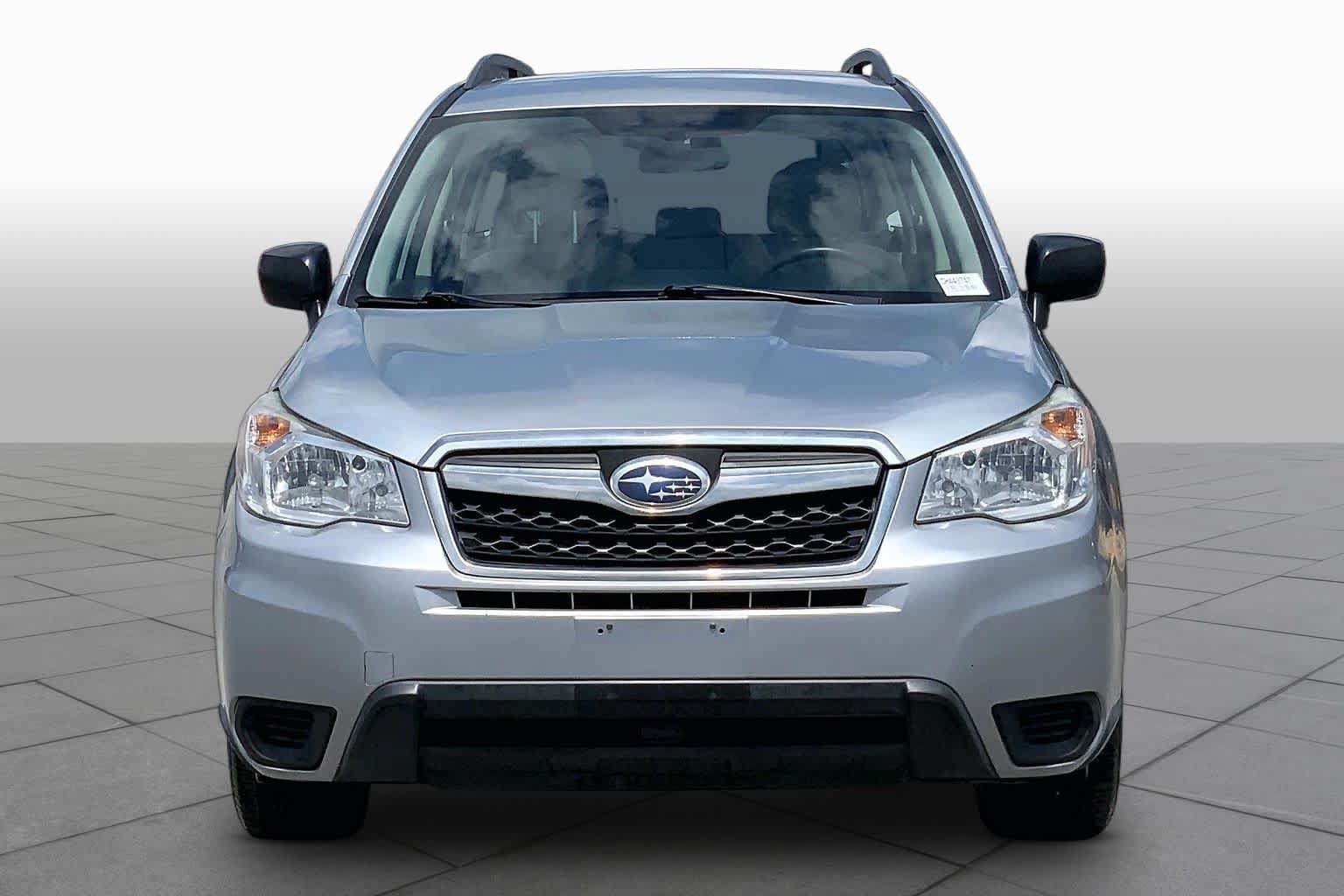 Used 2016 Subaru Forester 2.5i w/ Alloy Wheel Package AWD/4WD image 4
