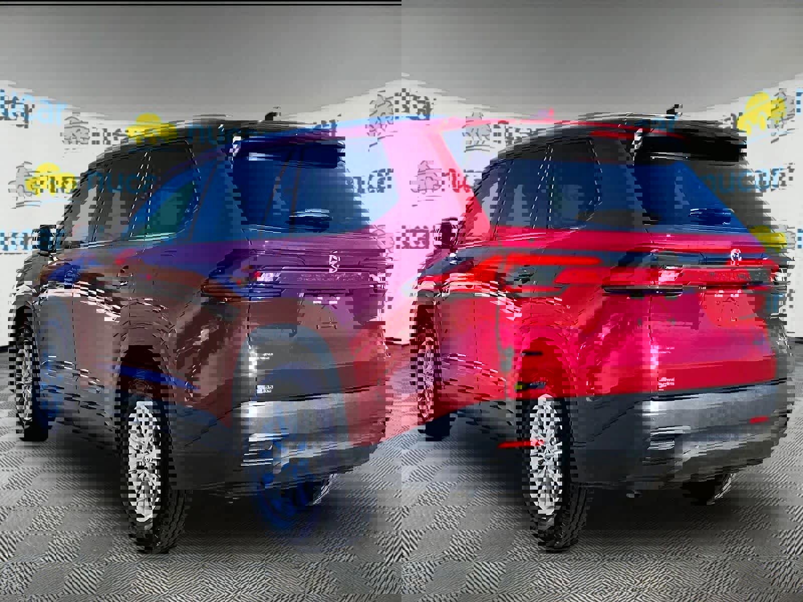 Used 2024 Toyota Grand Highlander XLE image 4