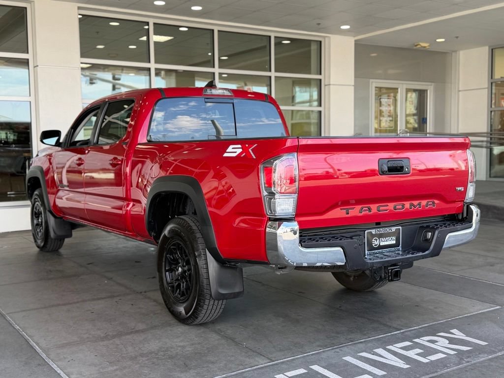 Certified 2023 Toyota Tacoma SR5 AWD/4WD image 10