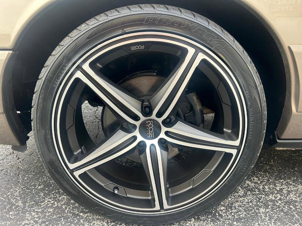 Used 2003 Mercury Grand Marquis LSE image 10