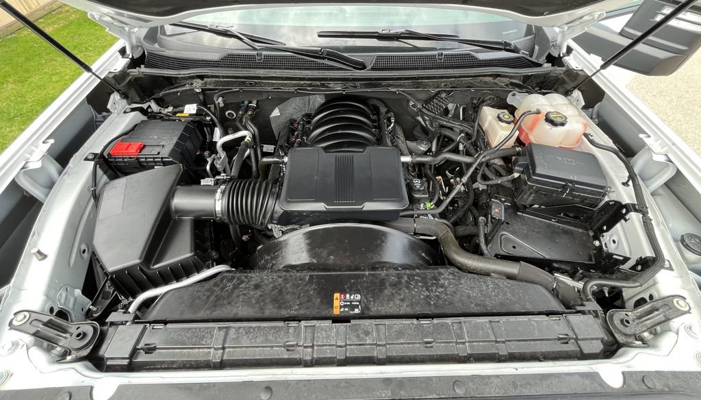 Used 2024 Chevrolet Silverado 2500 LTZ w/ LTZ Plus Package image 7