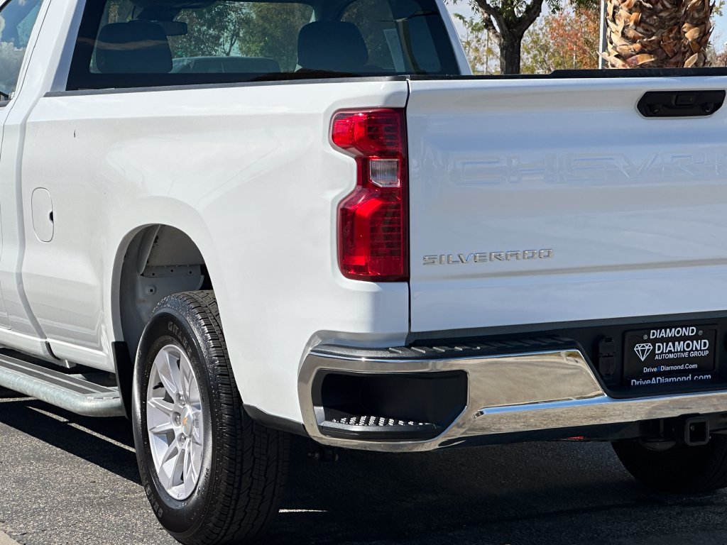 Used 2025 Chevrolet Silverado 1500 W/T RWD image 5
