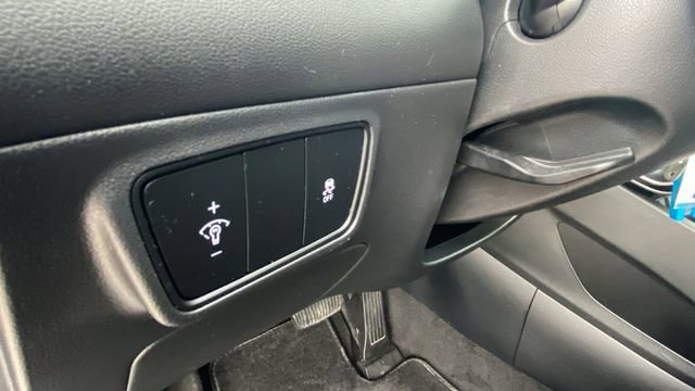 Used 2022 Hyundai Tucson SE image 15