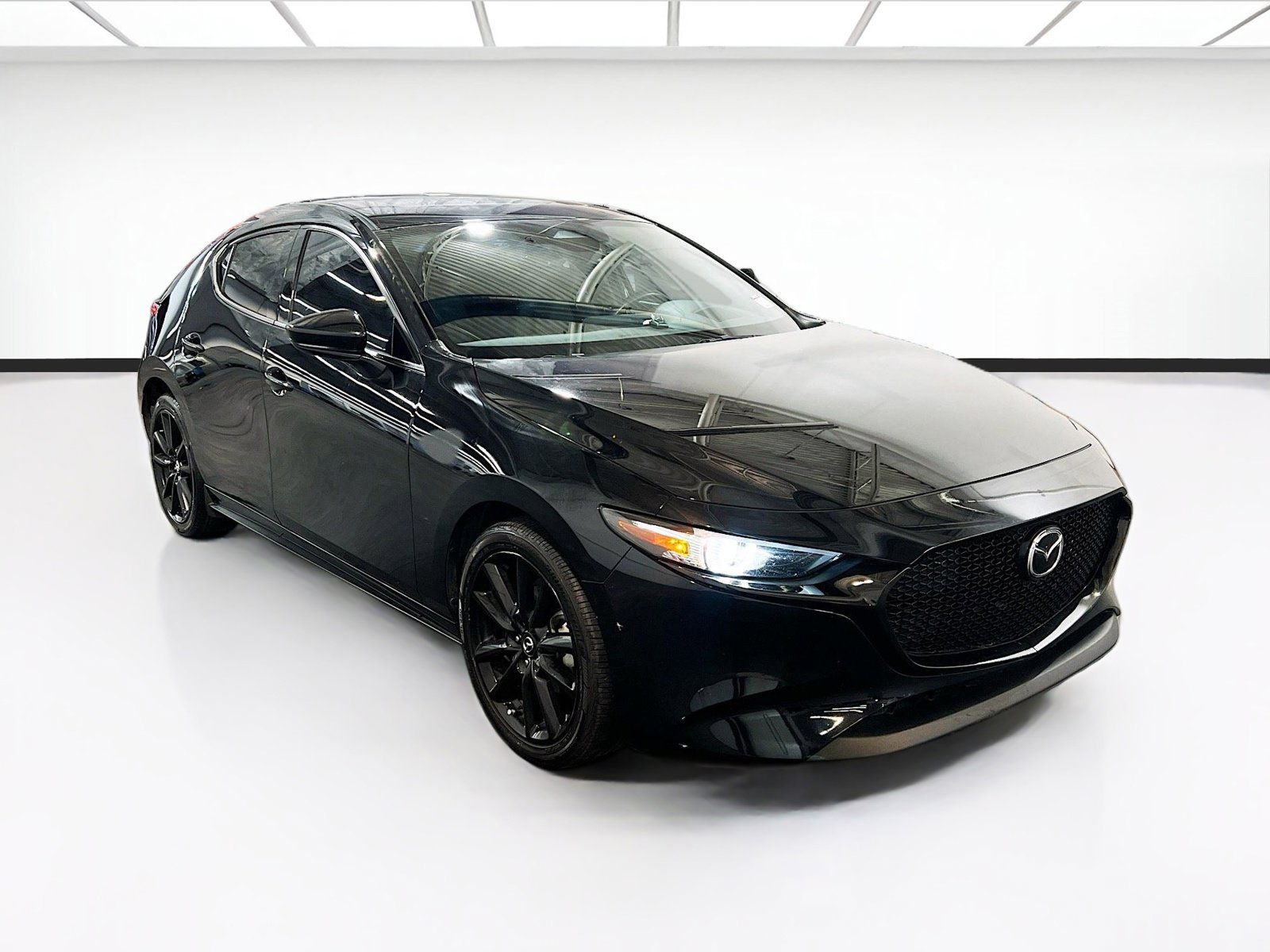 Used 2024 MAZDA MAZDA3 s FWD image 3