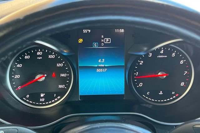 Used 2022 Mercedes-Benz GLC 300 image 29