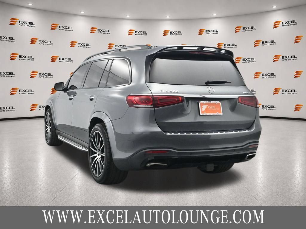 Used 2023 Mercedes-Benz GLS 580 4MATIC image 3