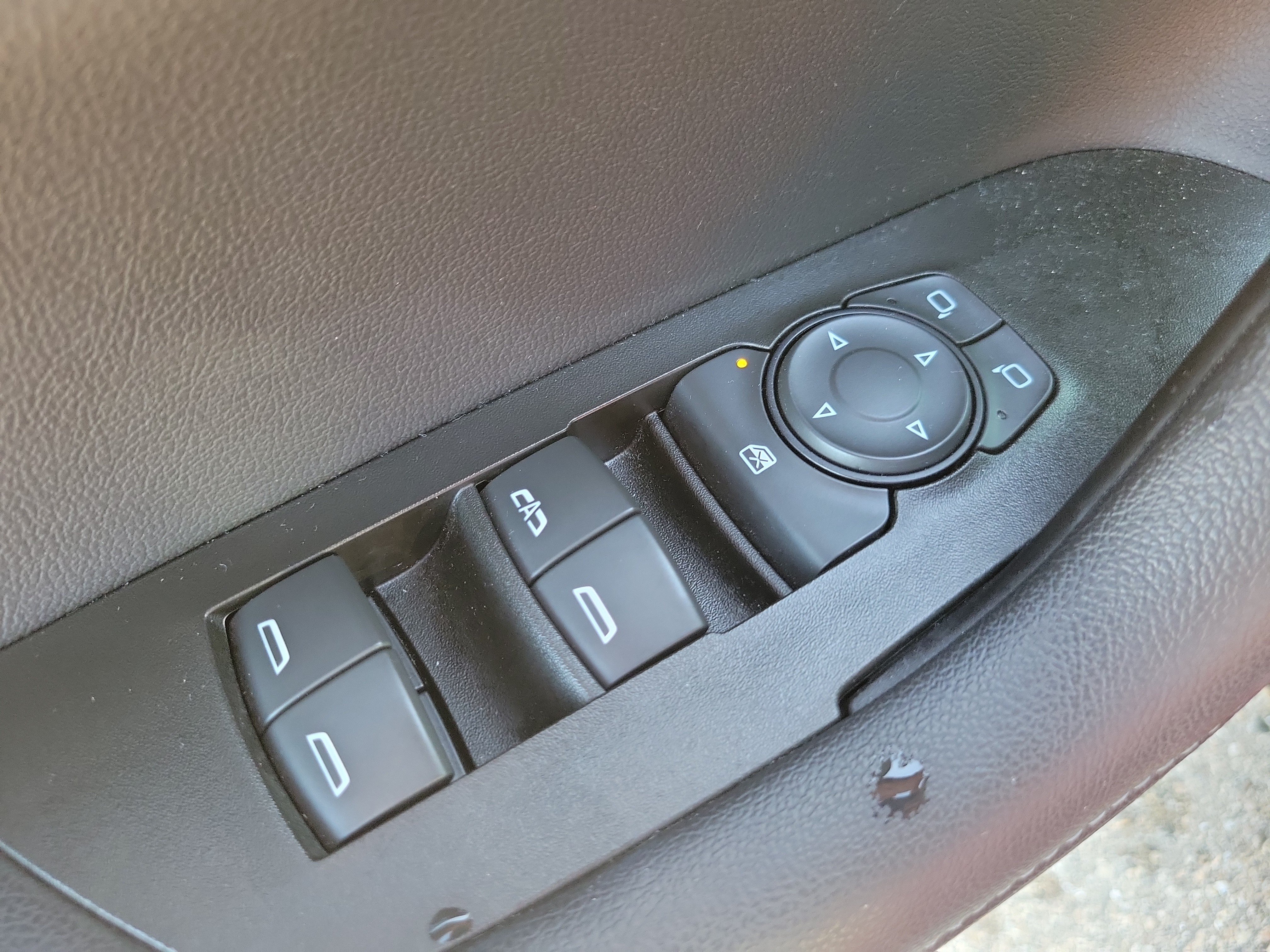 Used 2020 Chevrolet Blazer LT FWD image 23