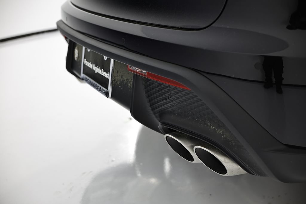 New 2026 Porsche Macan S AWD/4WD image 15