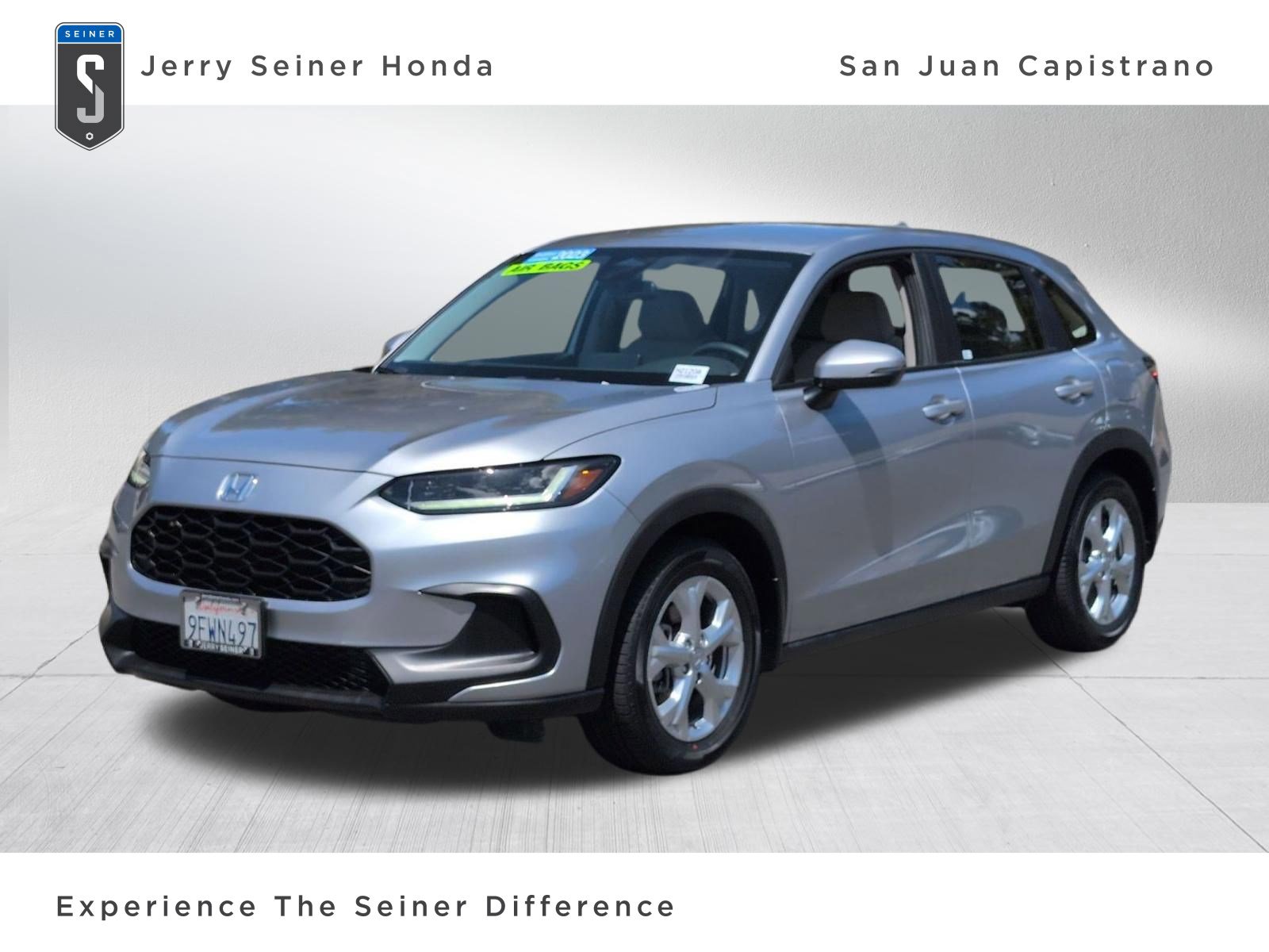 Used 2023 Honda HR-V LX image 1