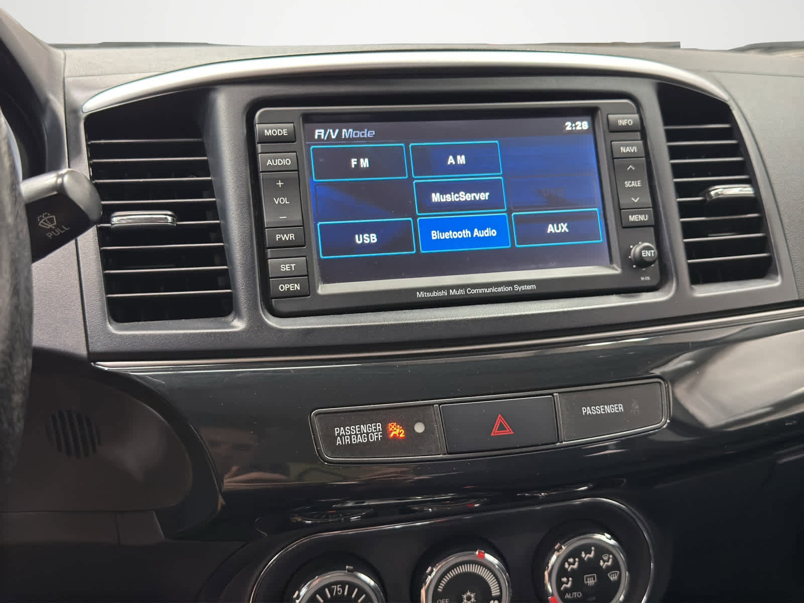 Used 2012 Mitsubishi Lancer GT image 18