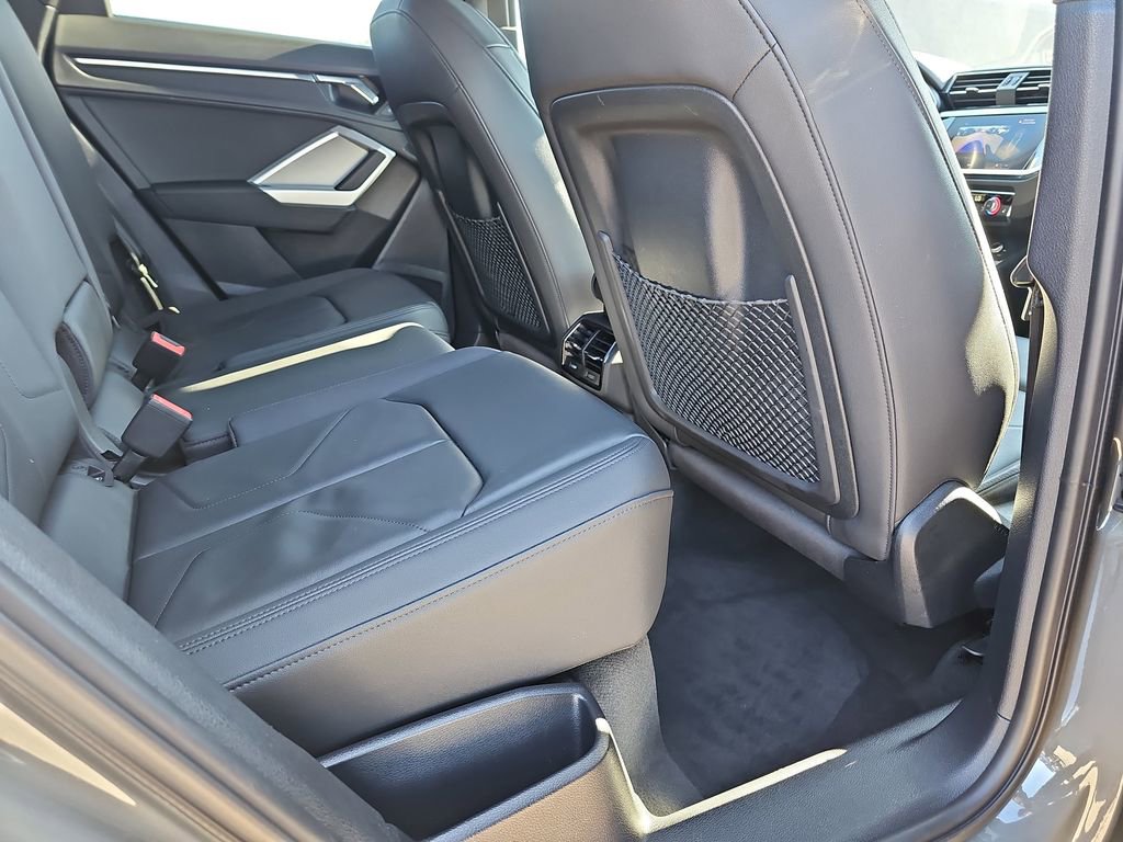 Used 2021 Audi Q3 2.0T Premium w/ Convenience Package image 14