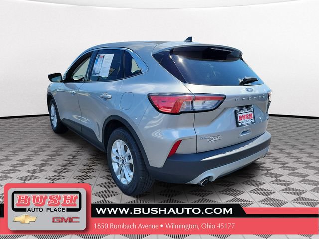Used 2022 Ford Escape SE w/ Convenience Package FWD image 3