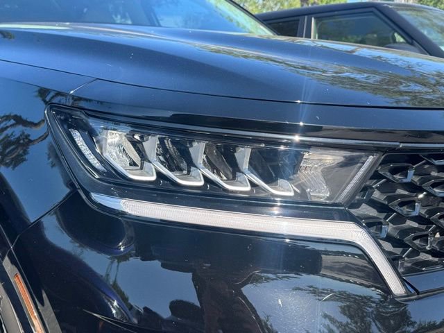 Certified 2023 Kia Sorento S w/ Panoramic Sunroof Package image 9