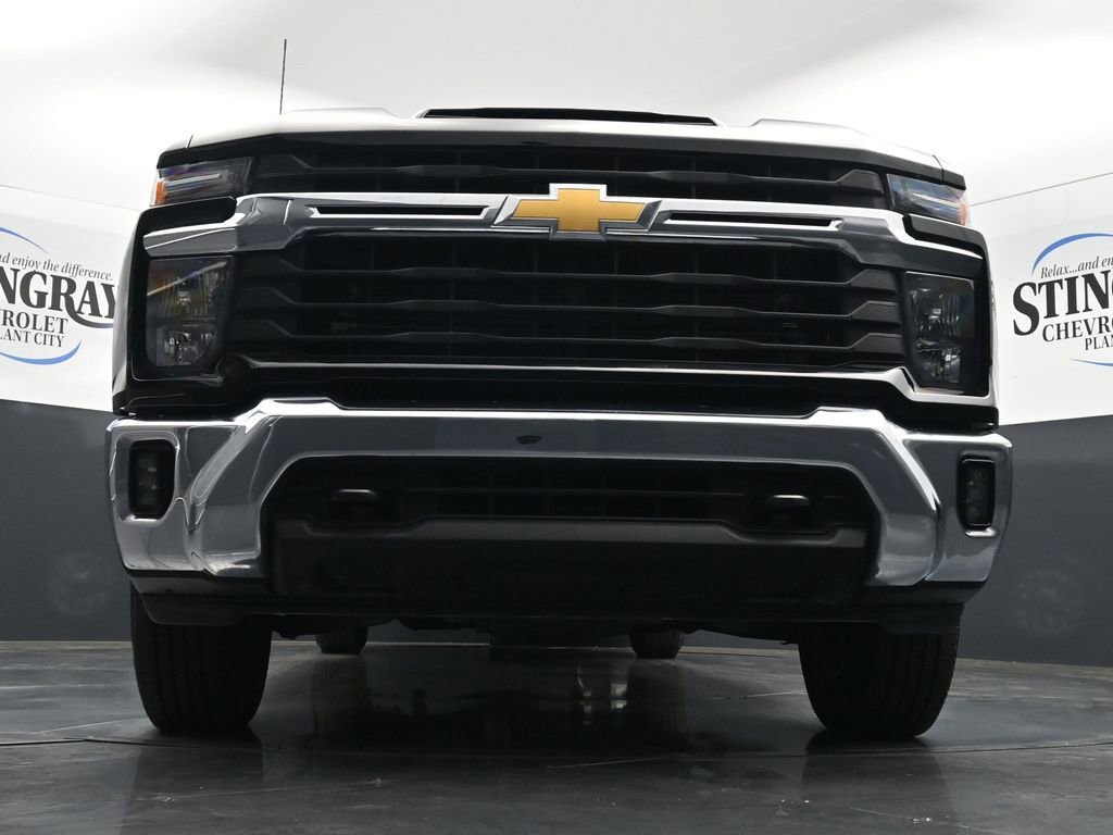 Used 2025 Chevrolet Silverado 2500 LT w/ Convenience Package image 18