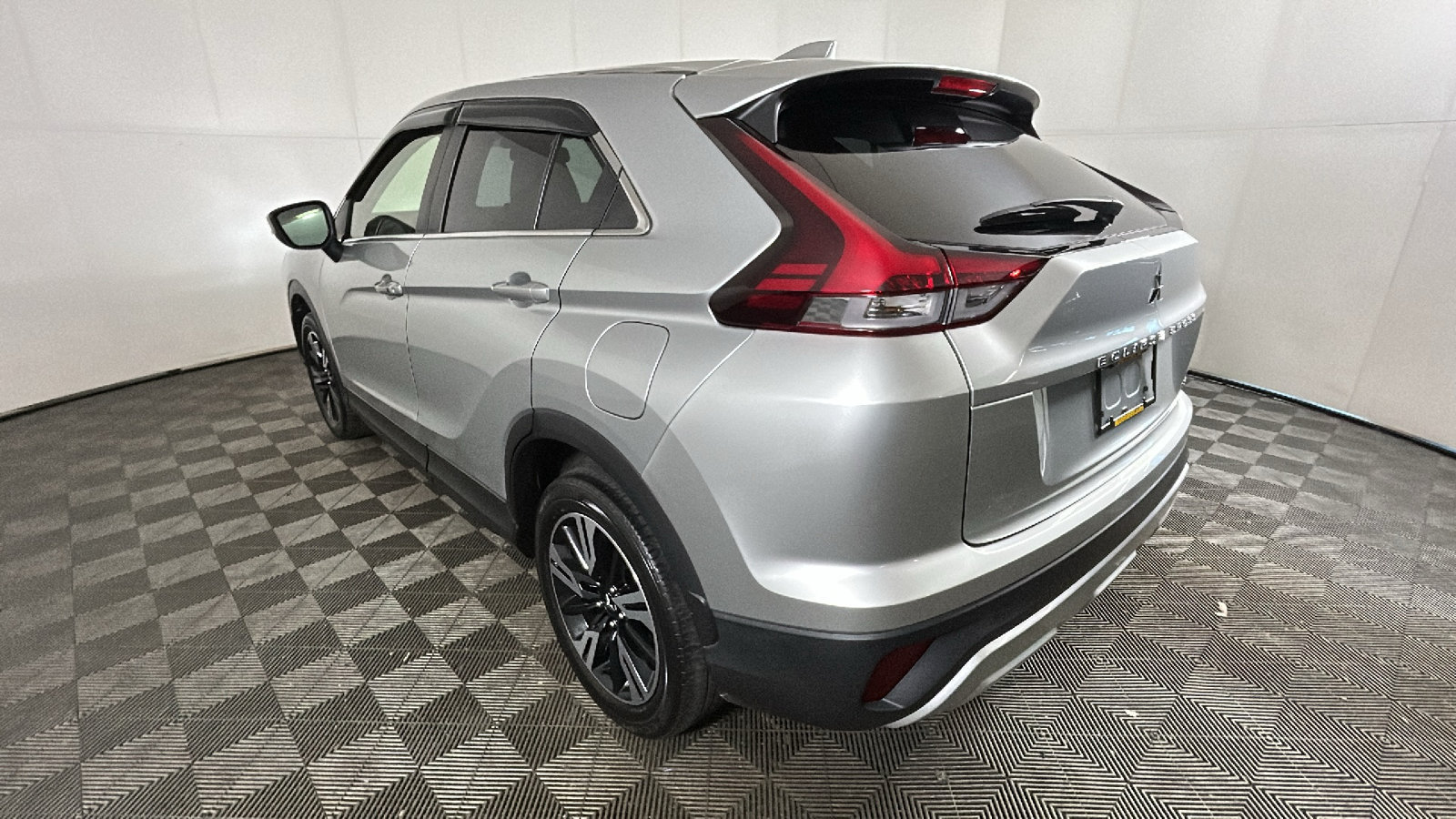 Used 2024 Mitsubishi Eclipse Cross SE AWD/4WD image 4