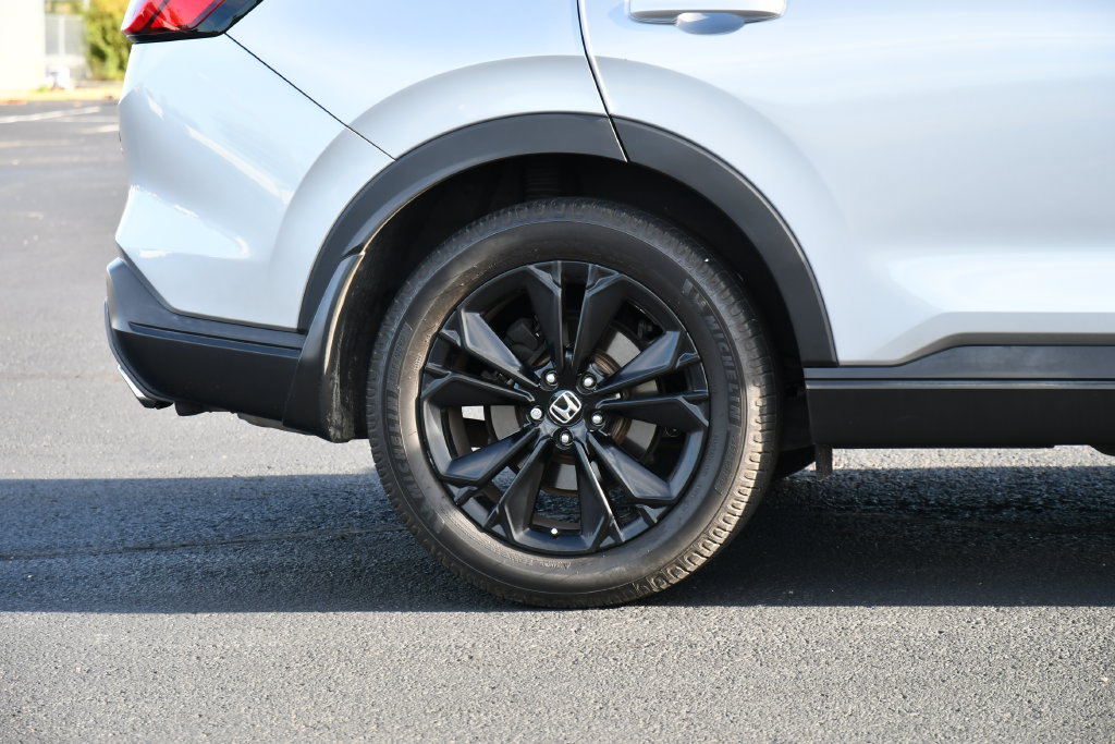 Used 2024 Honda CR-V Sport Touring image 10