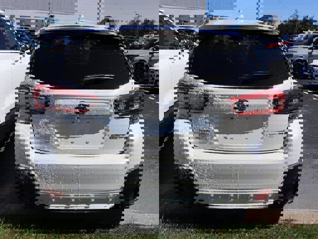 Used 2021 Subaru Crosstrek 2.0i Premium image 21
