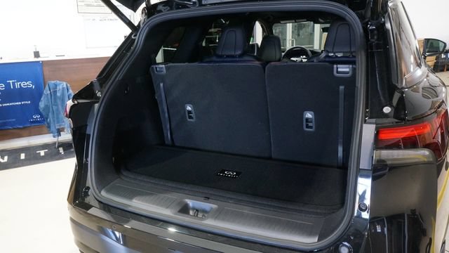 New 2026 INFINITI QX60 Sport w/ Dark Cargo Package AWD/4WD image 19