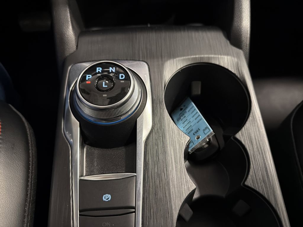 Used 2025 Ford Escape ST-Line Select image 10