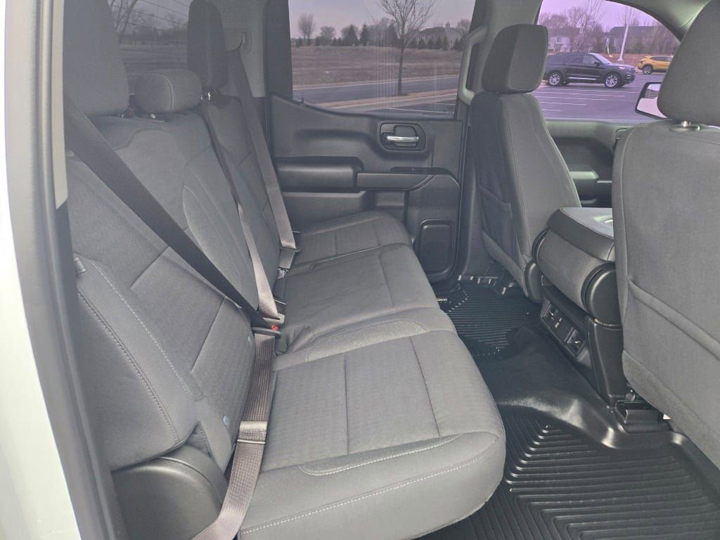 Used 2024 GMC Sierra 1500 Pro w/ Pro Value Package image 11