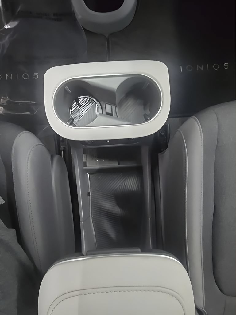 Certified 2024 Hyundai Ioniq 5 SEL AWD/4WD image 28