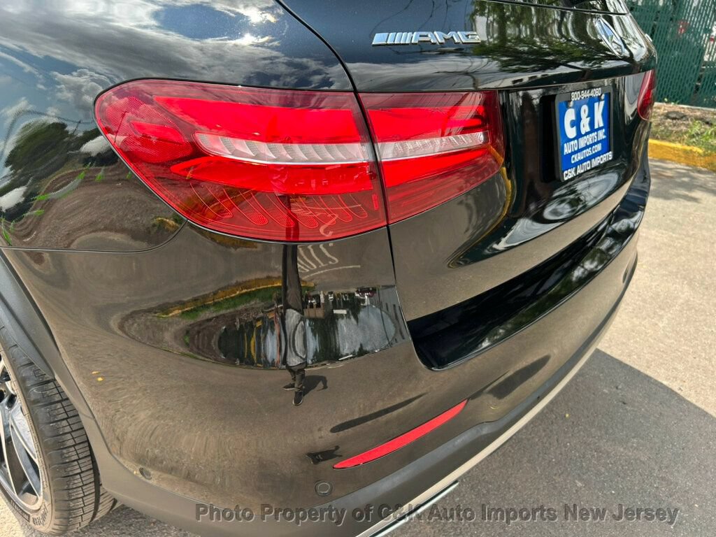 Used 2019 Mercedes-Benz GLC 43 AMG 4MATIC image 23
