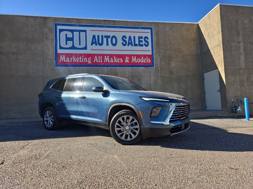 Used 2025 Buick Enclave Preferred image 1