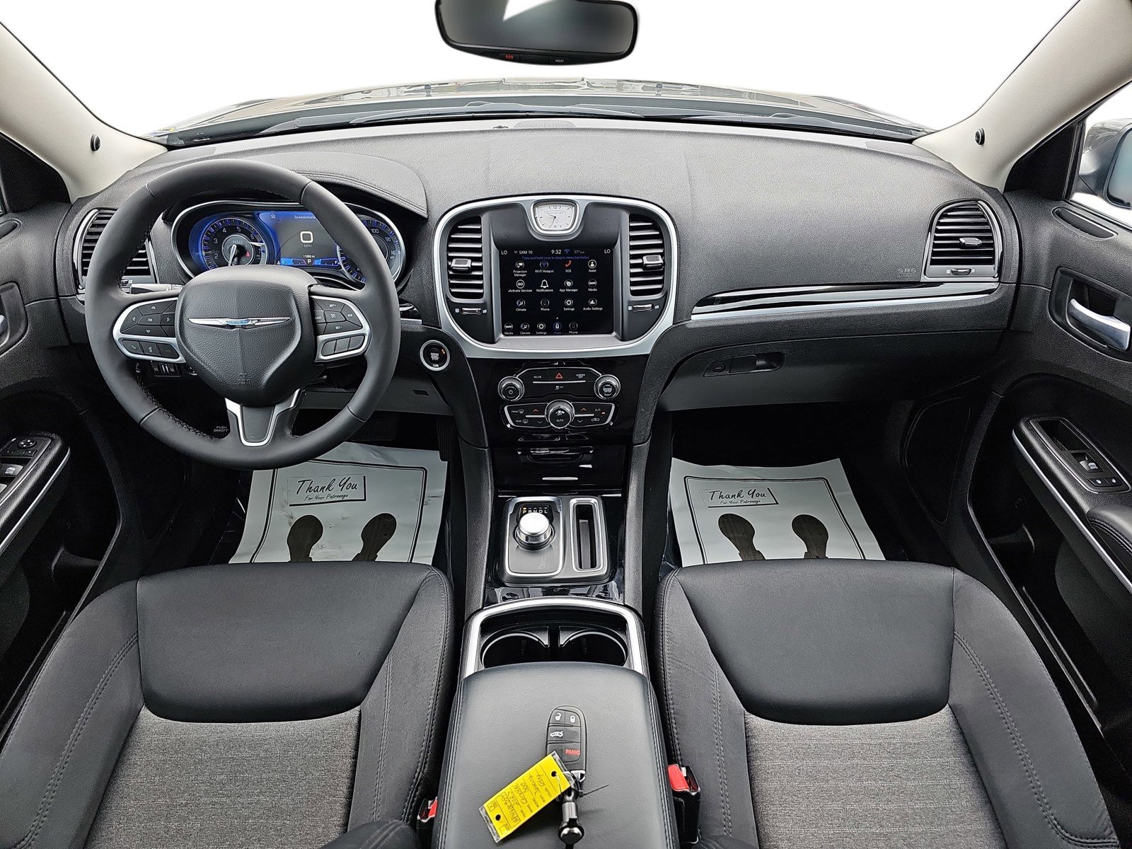 Used 2023 Chrysler 300 Touring RWD image 10