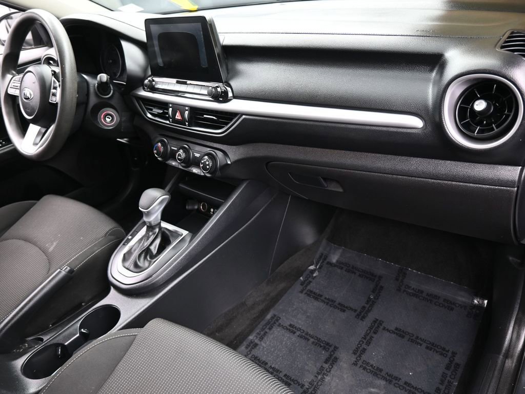 Used 2021 Kia Forte LXS image 39