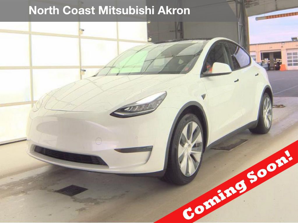Used 2020 Tesla Model Y Long Range image 1