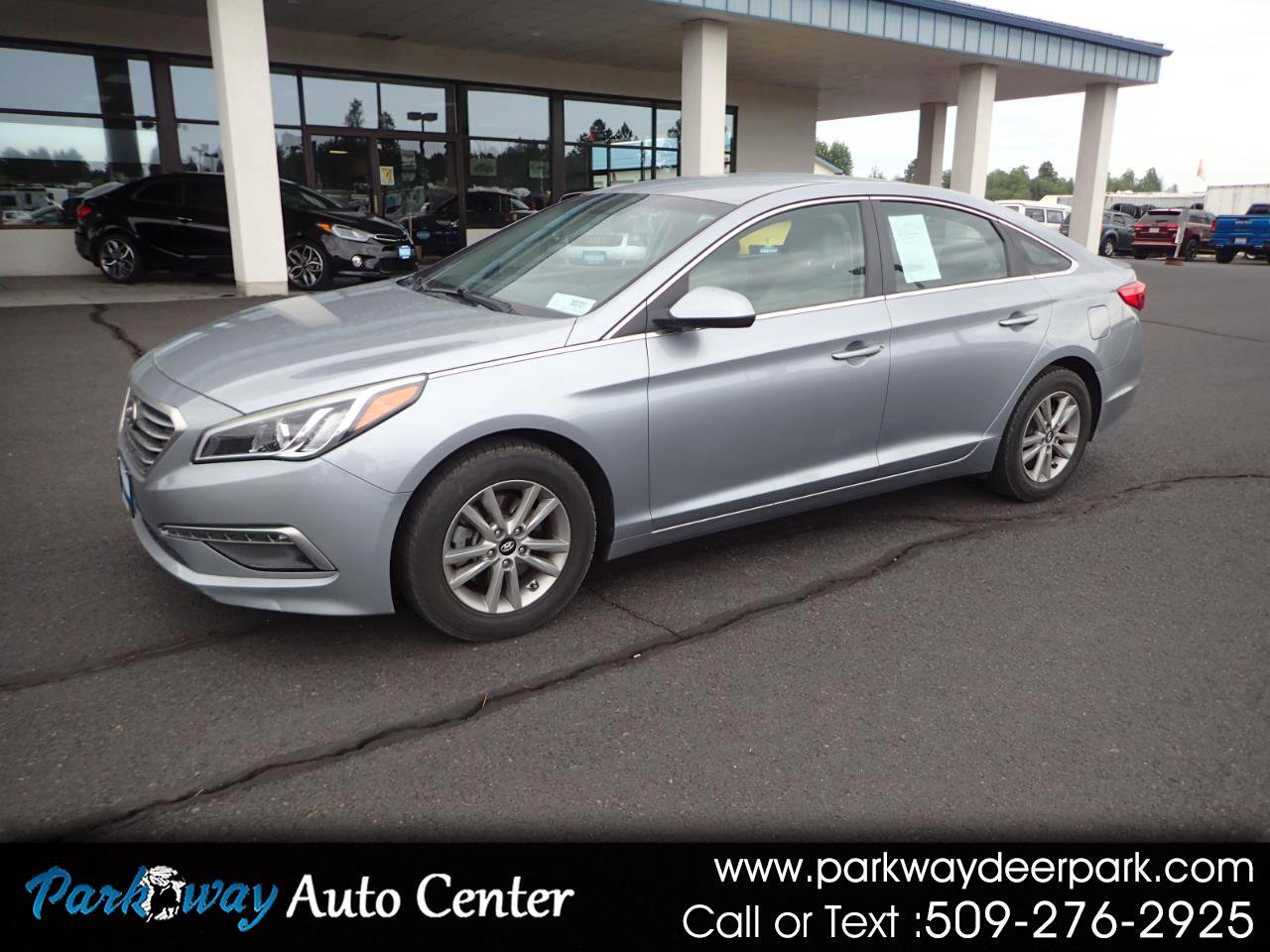 Used 2015 Hyundai Sonata SE FWD image 1