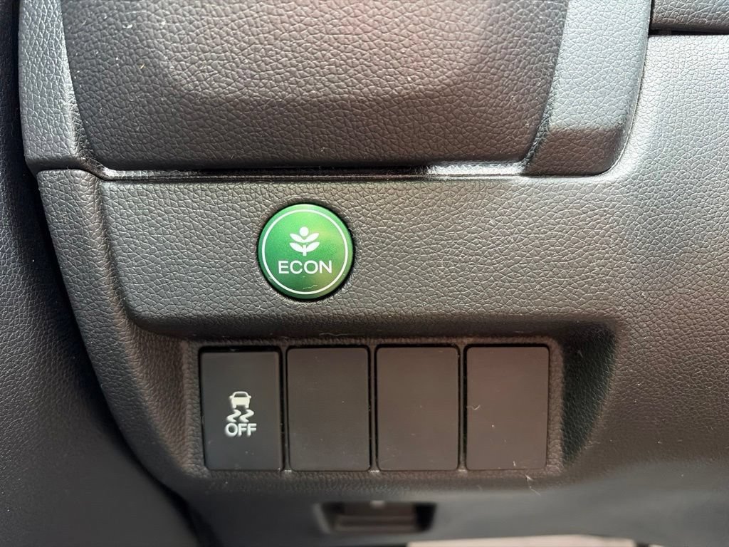 Used 2018 Honda Fit LX image 13