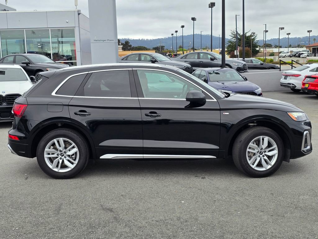 Used 2023 Audi Q5 2.0T Premium w/ Convenience Package image 32