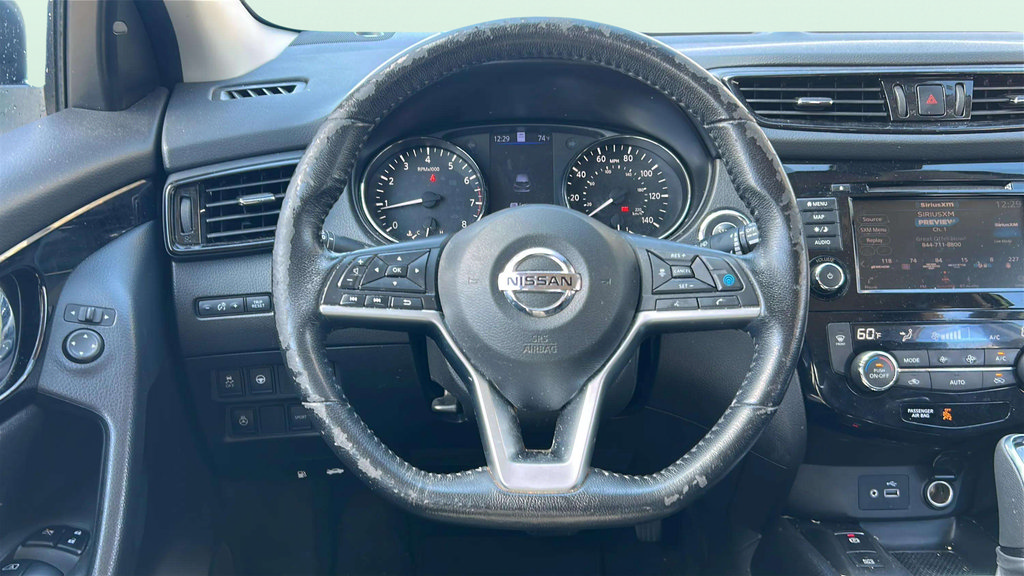 Used 2021 Nissan Rogue Sport SL FWD image 24