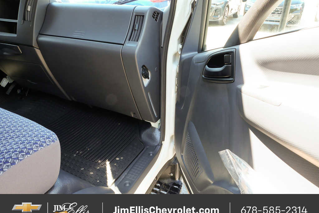 New 2024 Chevrolet Low Cab Forward RWD image 14