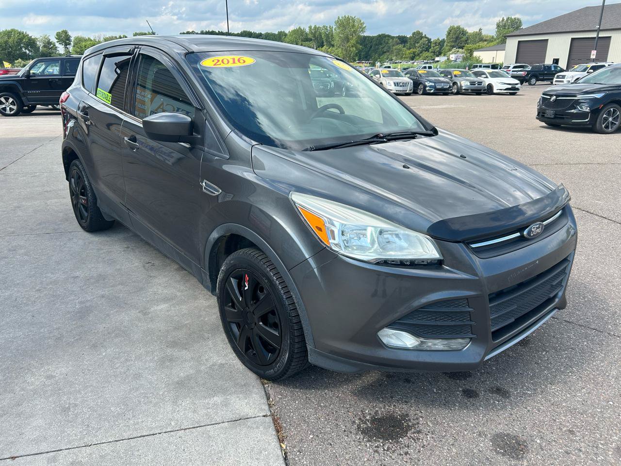 Used 2016 Ford Escape SE AWD/4WD image 3
