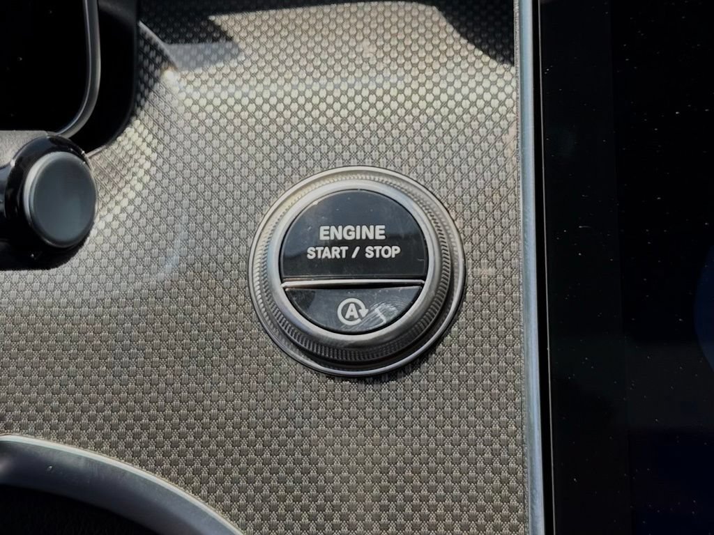 New 2026 Mercedes-Benz C 300 Sedan image 26