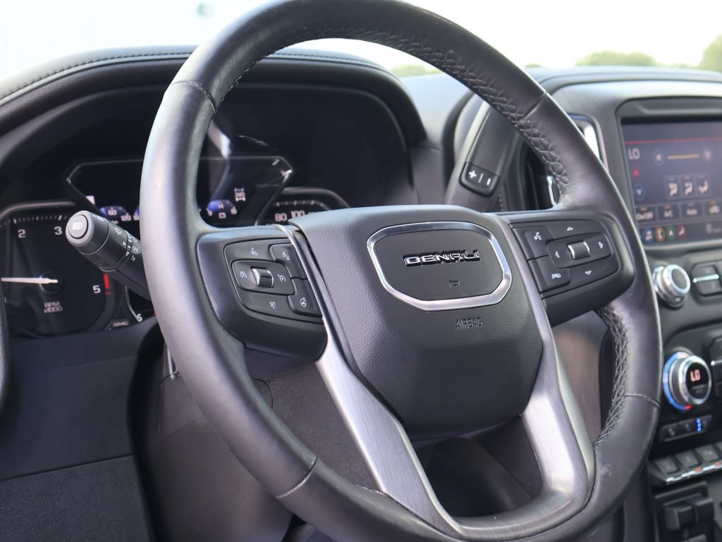 Used 2022 GMC Sierra 3500 Denali AWD/4WD image 23