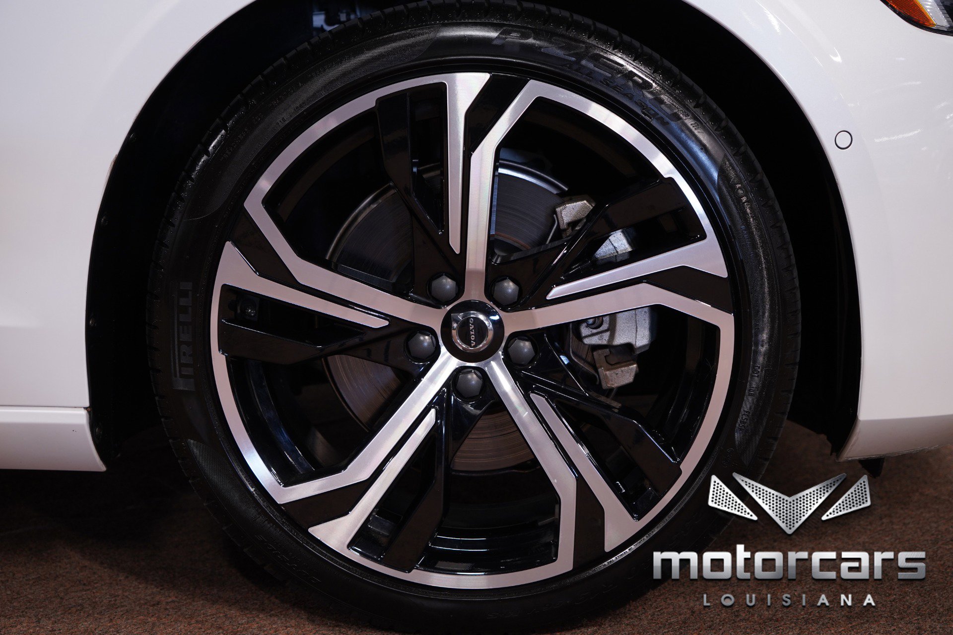 Used 2024 Volvo S60 B5 Ultimate image 23