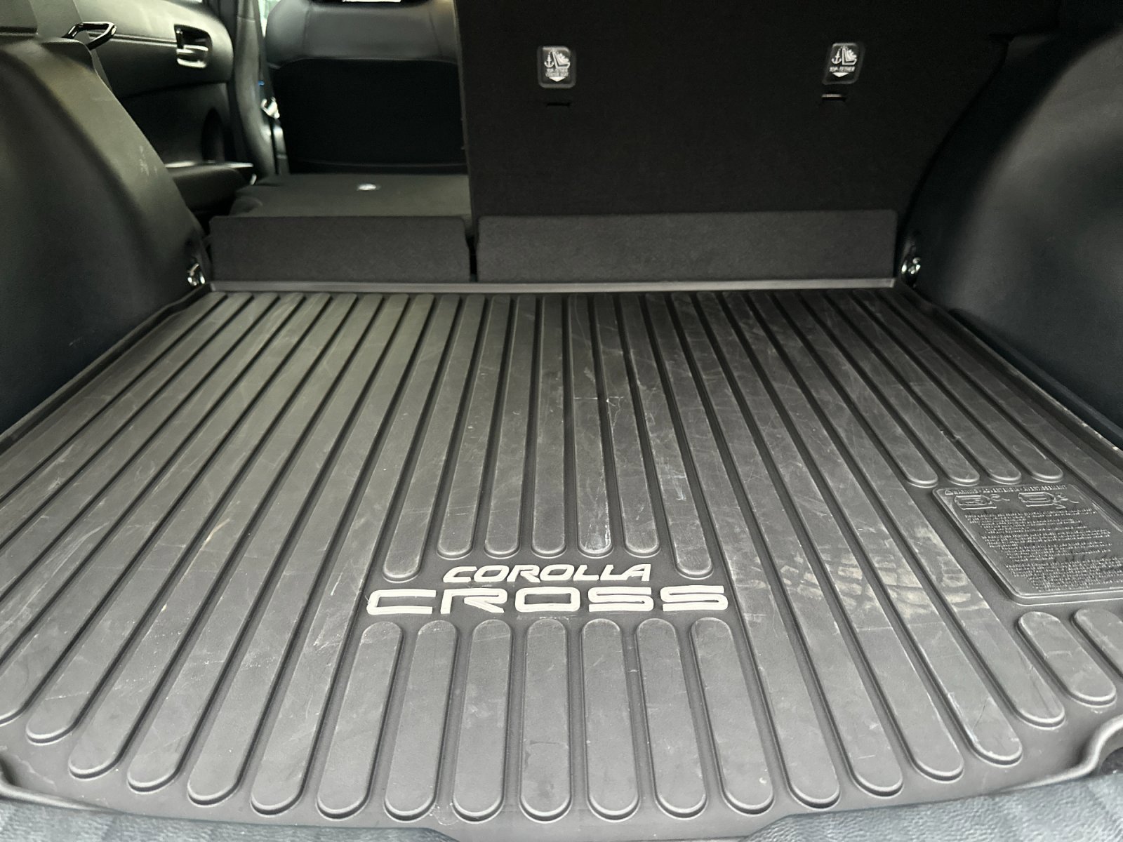 Used 2023 Toyota Corolla Cross XLE image 15