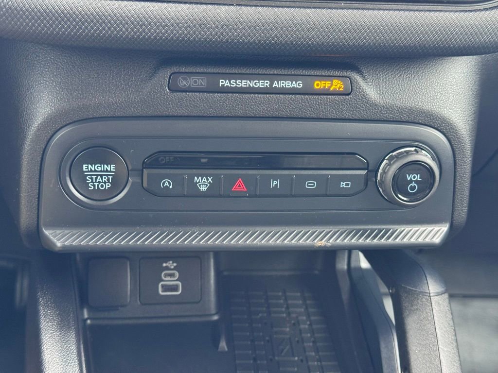 Used 2025 Ford Bronco Sport Badlands AWD/4WD image 13