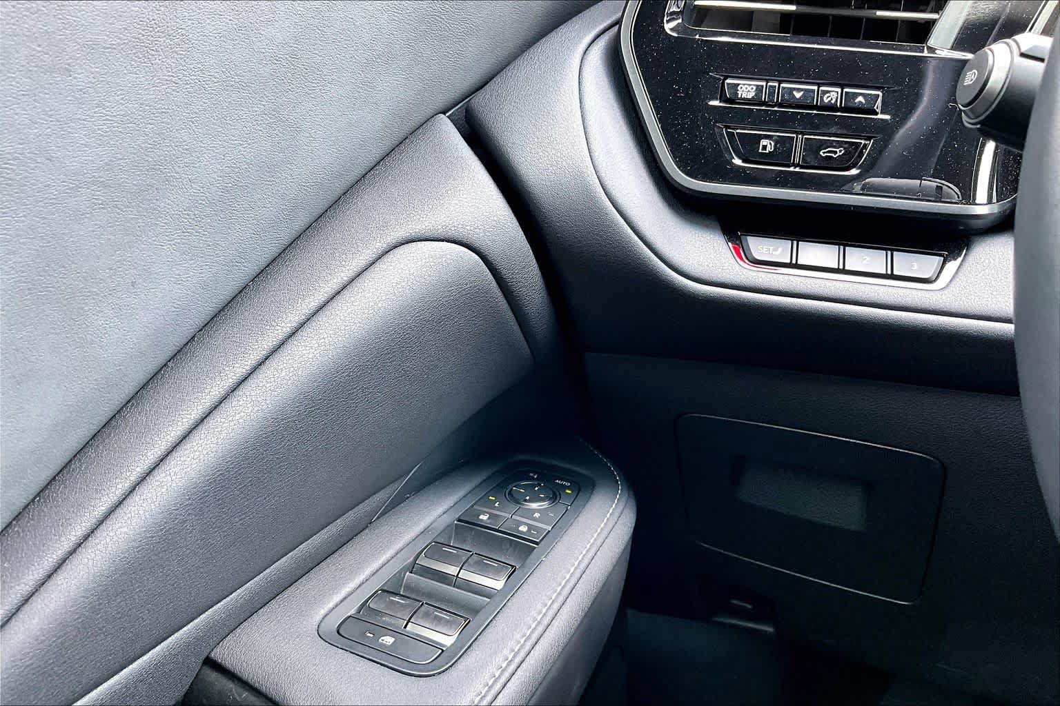 Certified 2025 Lexus TX 350 FWD w/ Technology Package image 35
