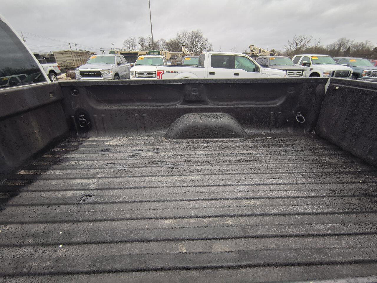 Used 2014 Chevrolet Silverado 2500 W/T w/ Snow Plow Prep Package image 11