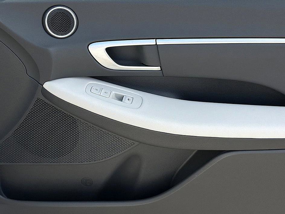 Certified 2025 Hyundai Sonata SEL image 23