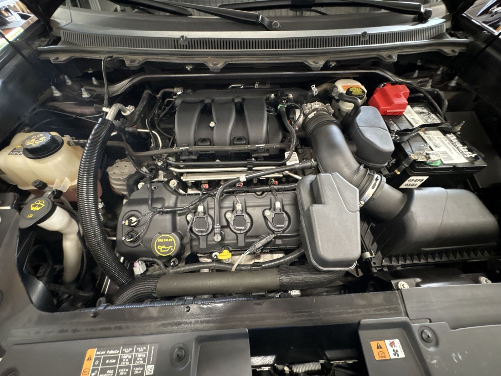 Used 2018 Ford Flex Limited w/ Equipment Group 301A FWD image 25