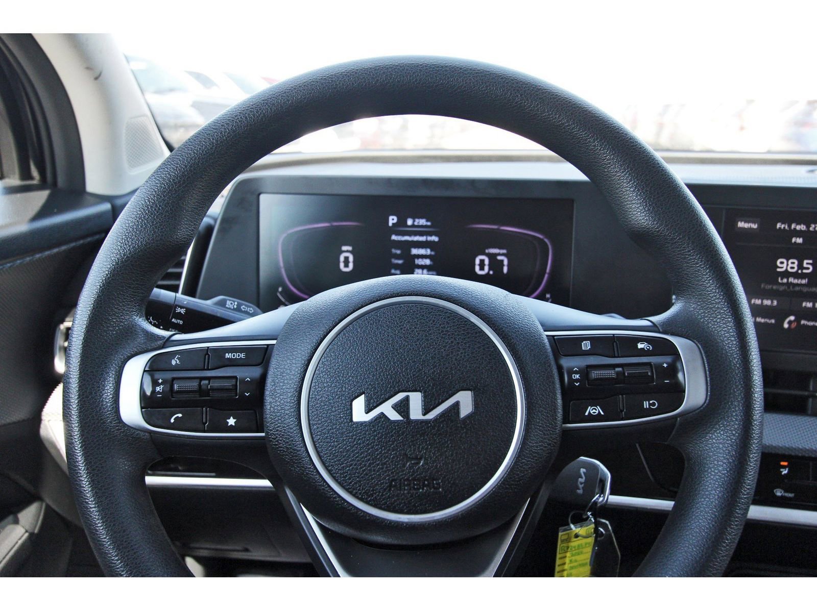 Used 2024 Kia Sportage LX image 17